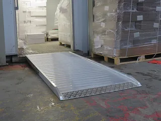Flat20Top20Container20Ramp20620resize